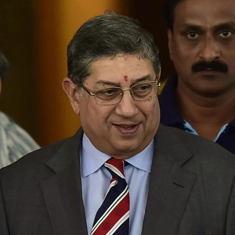 চেন্নাই সুপার কিং‌সের চেয়ারম্যান পদে ফিরলেন সেই বিতর্কিত শ্রীনিবাসন 